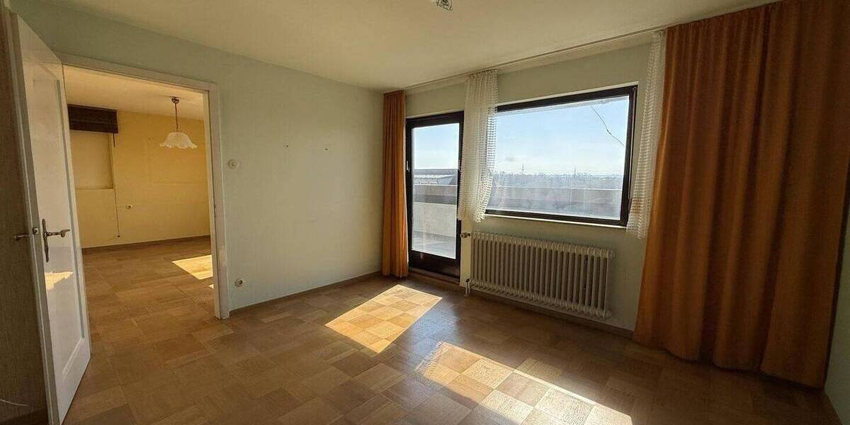 Mehrfamilienhaus, Wohnhaus Ostfildern Scharnhausen - 7 Zimmer, 210 m&sup2;, 699.000&euro; | Angebot:26029990