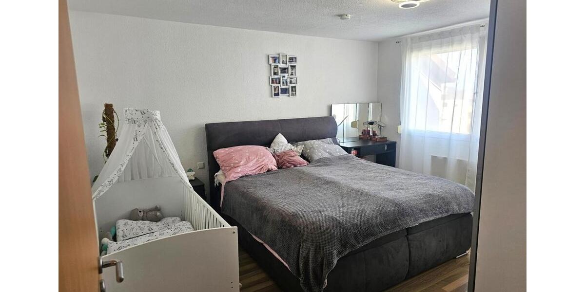 Etagenwohnung Göppingen Bruckwasen - 3.5 Zimmer, 79 m&sup2;, 850&euro; | Angebot:25919060