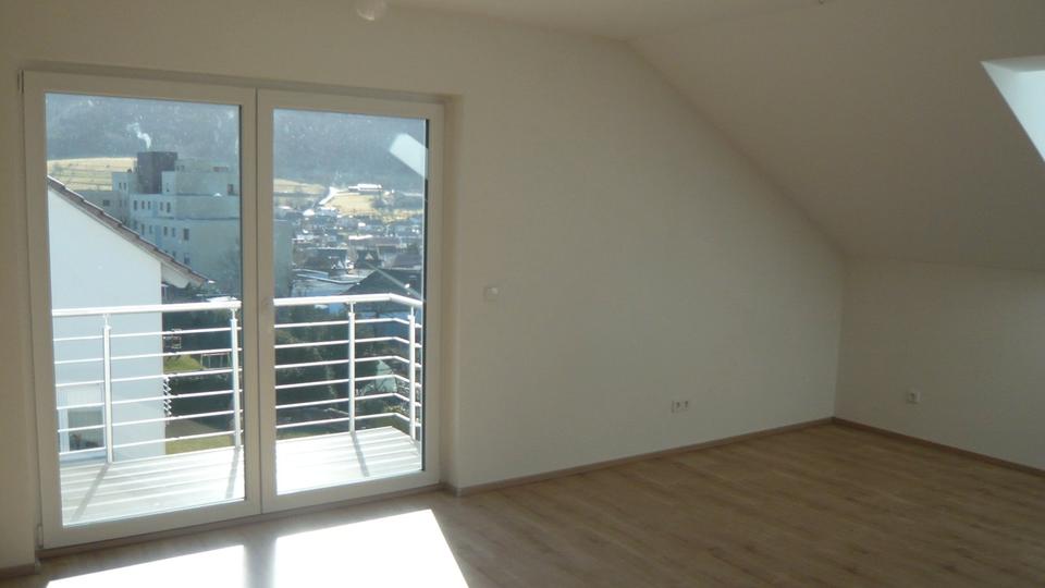 Dachgeschoßwohnung Deggingen - 3 Zimmer, 90 m&sup2;, 990&euro; | Angebot:25965645