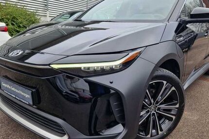 Toyota bZ4X 11.425 km 31.600 &euro; Nürtingen 72622