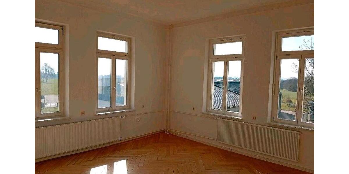 Etagenwohnung Mutlangen - 4 Zimmer, 120 m&sup2;, 900&euro; | Angebot:25942708