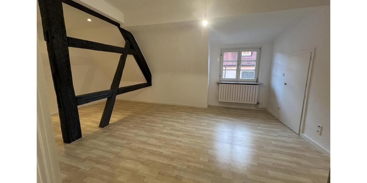 Dachgeschoßwohnung Schorndorf - 2 Zimmer, 75 m&sup2;, 900&euro; | Angebot:26683590
