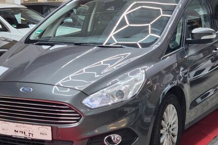 Ford S-Max 224.420 km 9.499 &euro; Remshalden 73630