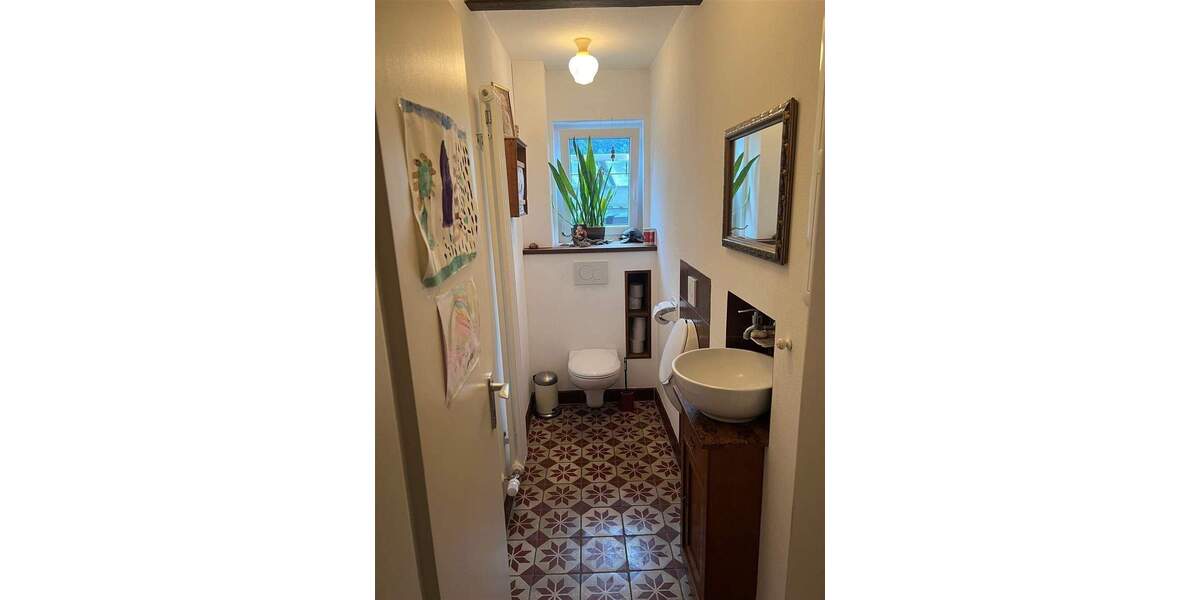 Doppelhaushälfte Wiesensteig - 7 Zimmer, 134 m&sup2;, 419.000&euro; | Angebot:25692829