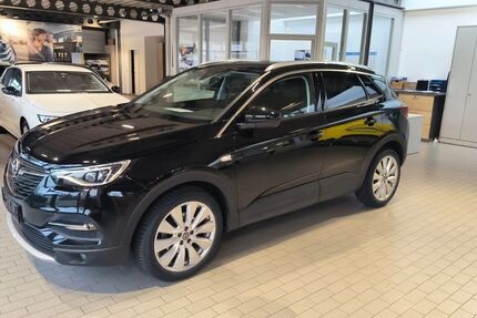 Opel Grandland (X) 93.000 km 16.250 &euro; Kirchheim unter Teck 73230