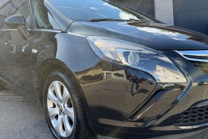 Opel Zafira 145.400 km 5.599 &euro; Essingen 73457