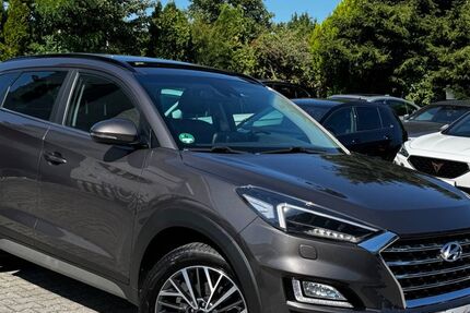 Hyundai TUCSON 68.500 km 16.900 &euro; Göppingen 73037