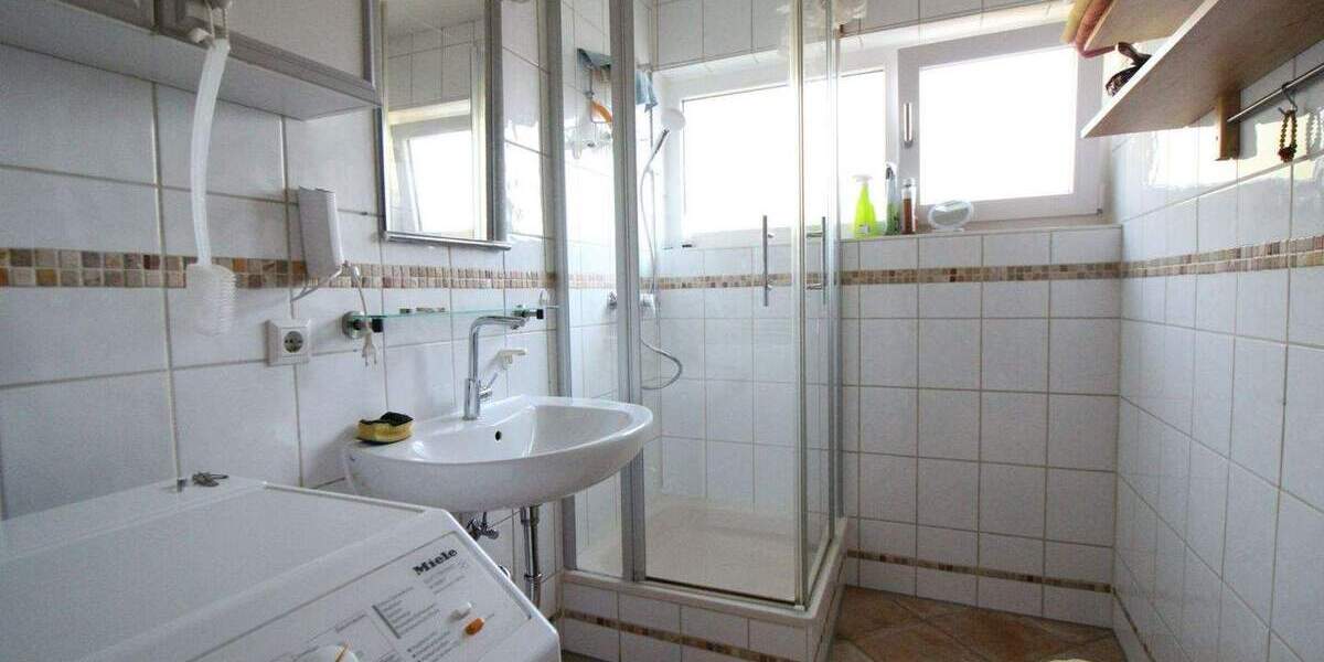 Etagenwohnung Bad Boll Eckwälden - 3 Zimmer, 100 m&sup2;, 359.000&euro; | Angebot:25712667