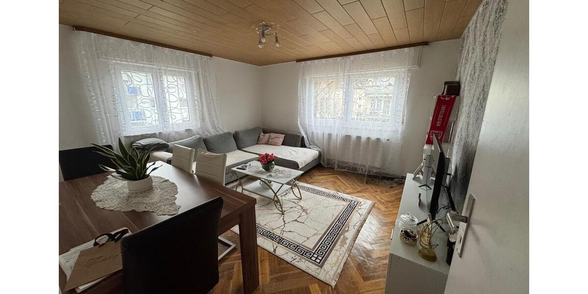 Etagenwohnung Schorndorf - 3 Zimmer, 70 m&sup2;, 800&euro; | Angebot:25660031