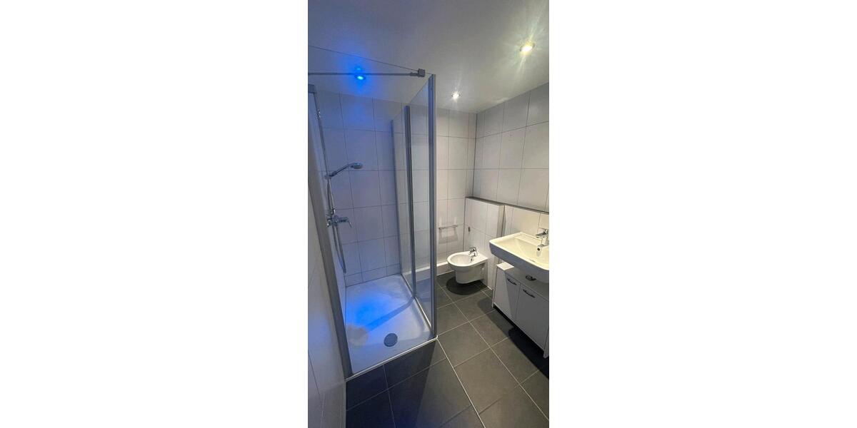 Etagenwohnung Weilheim an der Teck - 3 Zimmer, 75 m&sup2;, 1.300&euro; | Angebot:25958375