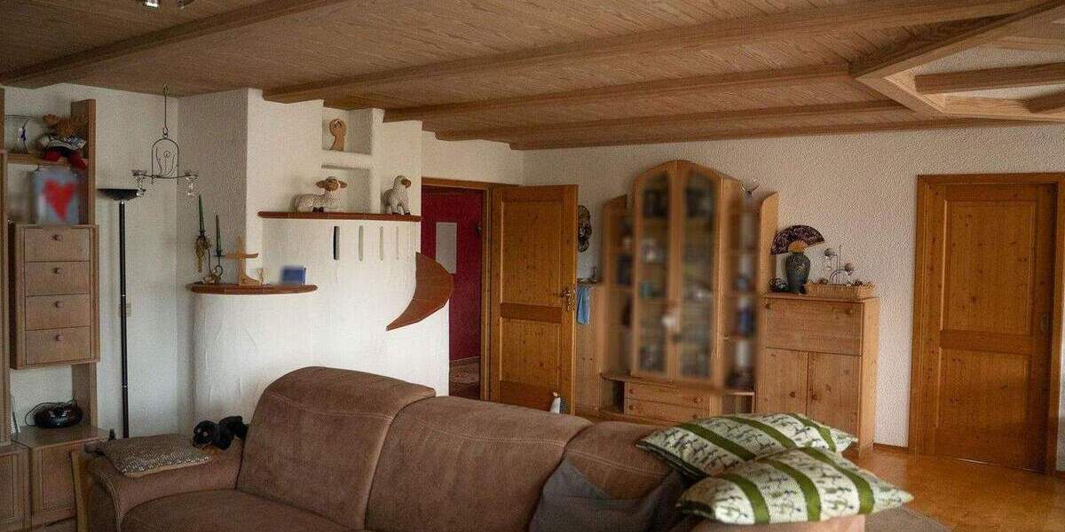 Einfamilienhaus Laichingen Suppingen - 7 Zimmer, 180 m&sup2;, 629.000&euro; | Angebot:25720674