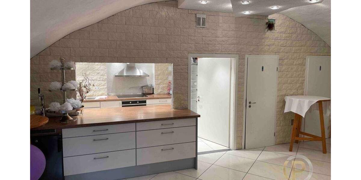 Mehrfamilienhaus, Wohnhaus Waiblingen - 2 Zimmer, 50 m&sup2;, 890.000&euro; | Angebot:25676367