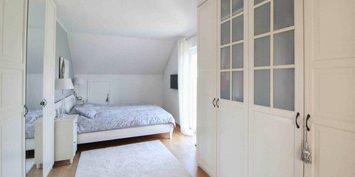 Mehrfamilienhaus, Wohnhaus Wolfschlugen - 5 Zimmer, 160 m&sup2;, 779.000&euro; | Angebot:25984991