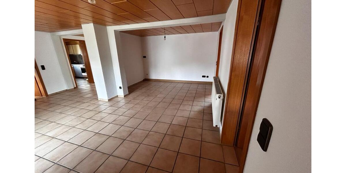 Etagenwohnung Eislingen (Fils) - 4 Zimmer, 78 m&sup2;, 680&euro; | Angebot:25926136