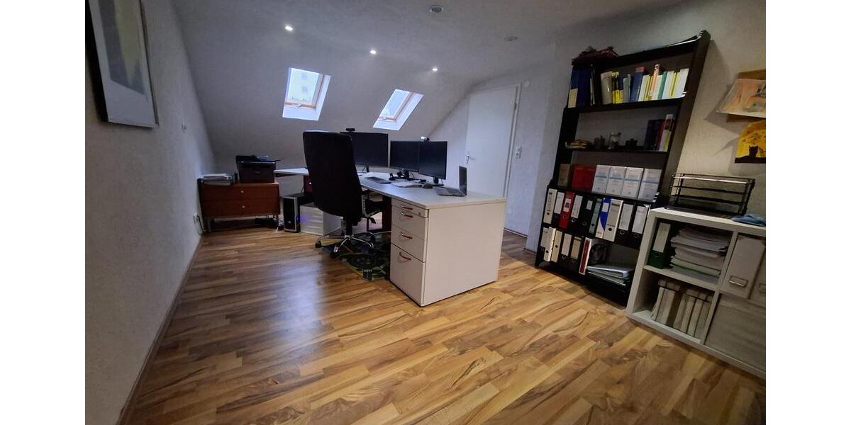 Doppelhaushälfte Wernau (Neckar) - 6.5 Zimmer, 163 m&sup2;, 640.000&euro; | Angebot:25948779