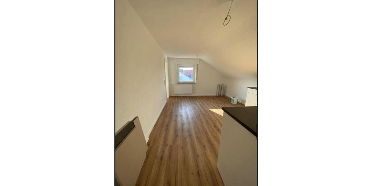 Dachgeschoßwohnung Grabenstetten - 2 Zimmer, 90 m&sup2;, 700&euro; | Angebot:25507808