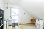 Provisionsfrei* Moderne, großzügige Doppelhaushälfte mit Einliegerwohnung, Garten, Carport, Solaranlage, Sauna & Jacuzzi, bezugsfrei - Doppelhaushälfte Uhingen | Angebot:27685704