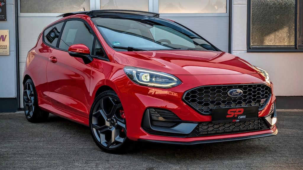 Ford Fiesta 31.100 km 22.490 &euro; Schwäbisch Gmünd 73529