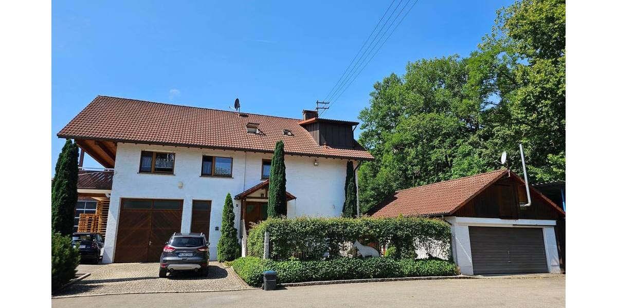Mehrfamilienhaus, Wohnhaus Geislingen an der Steige Geislingen - 9 Zimmer, 250 m&sup2;, 800.000&euro; | Angebot:25695093