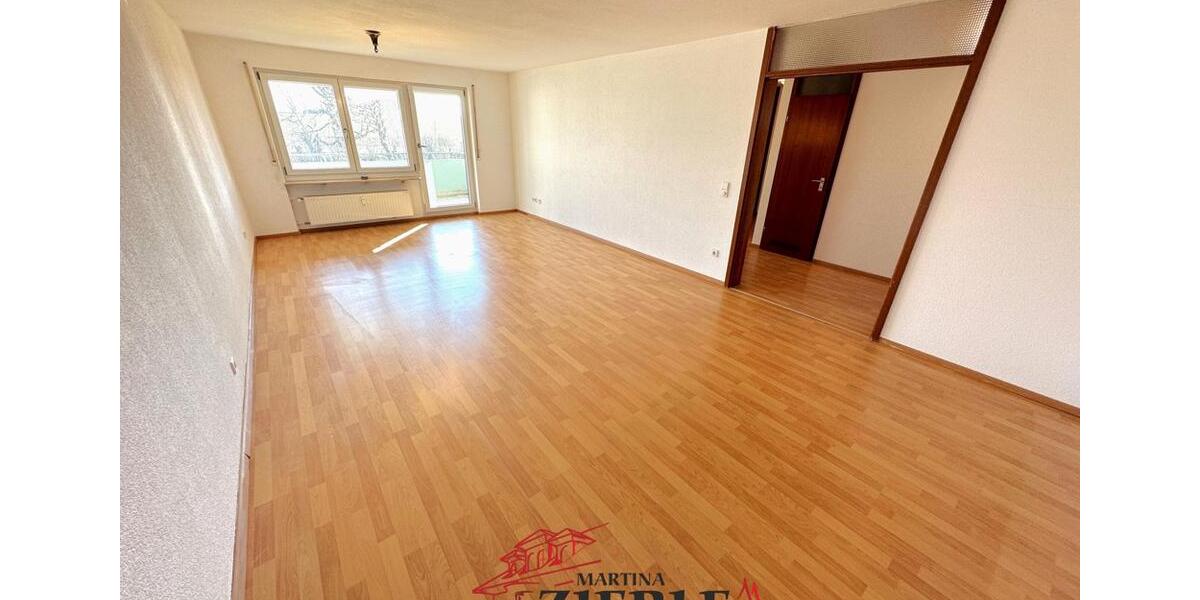 Etagenwohnung Eislingen (Fils) - 4.5 Zimmer, 104 m&sup2;, 1.090&euro; | Angebot:25720469