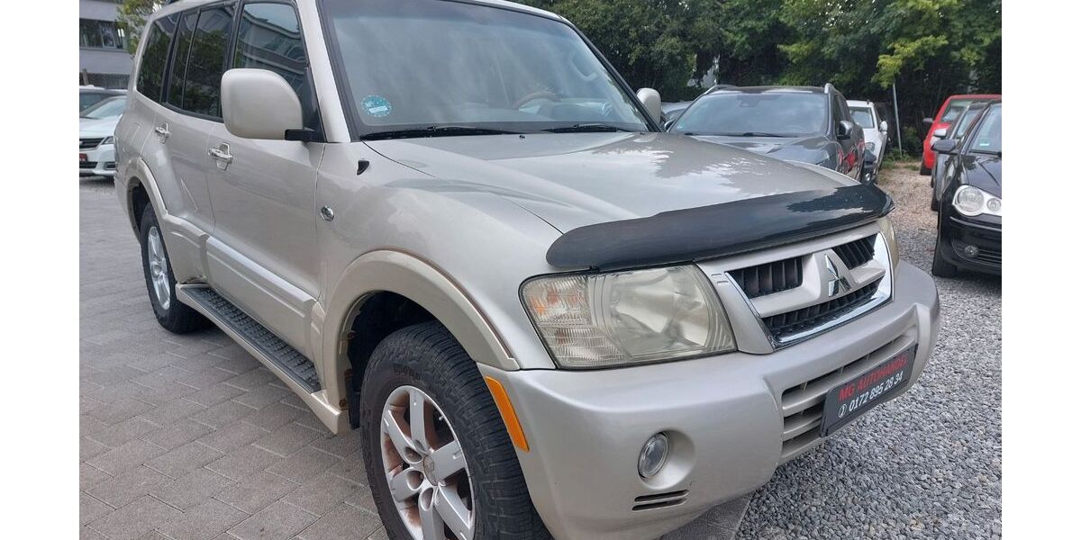 Mitsubishi Montero 227.122 km 4.999 &euro; Fellbach 70736