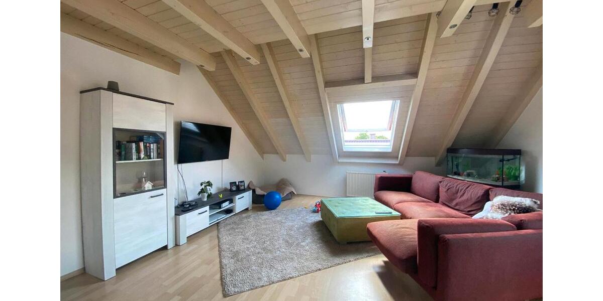 Dachgeschoßwohnung Dettingen an der Erms - 3 Zimmer, 92 m&sup2;, 340.000&euro; | Angebot:24832123