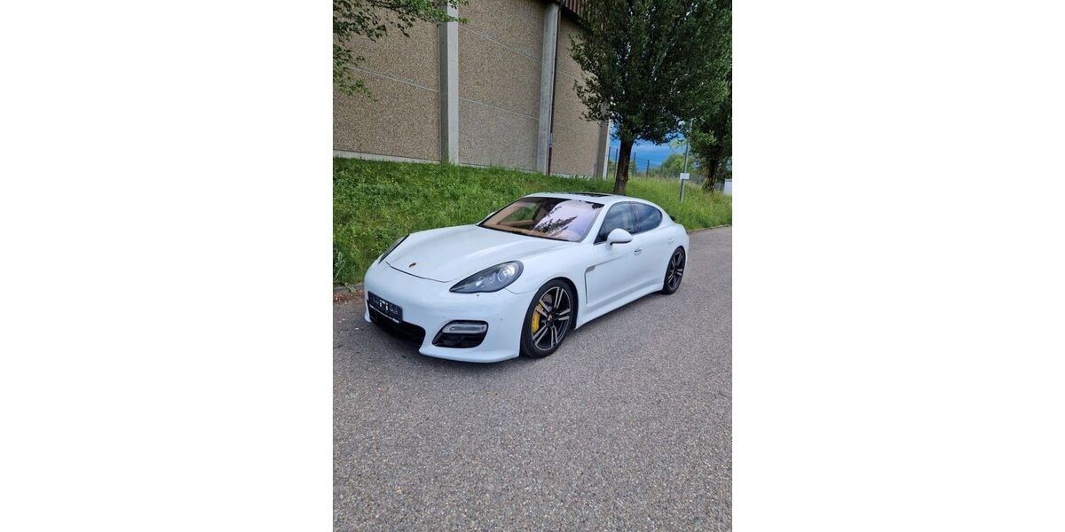 Porsche Panamera 190.003 km 24.500 &euro; Göppingen 73033