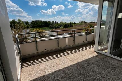 Wohnung Esslingen am Neckar Brühl - 4 Zimmer, 94 m&sup2;, 360.000&euro; | Angebot:26577480