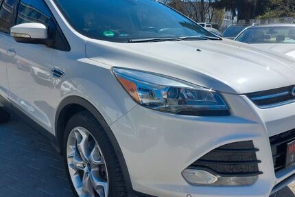 Ford Escape 189.028 km 6.999 &euro; Fellbach 70736