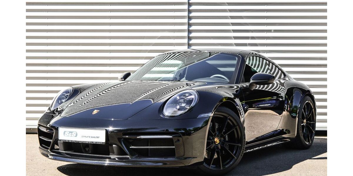 Porsche 992 33.676 km 137.500 &euro; Weinstadt 71384