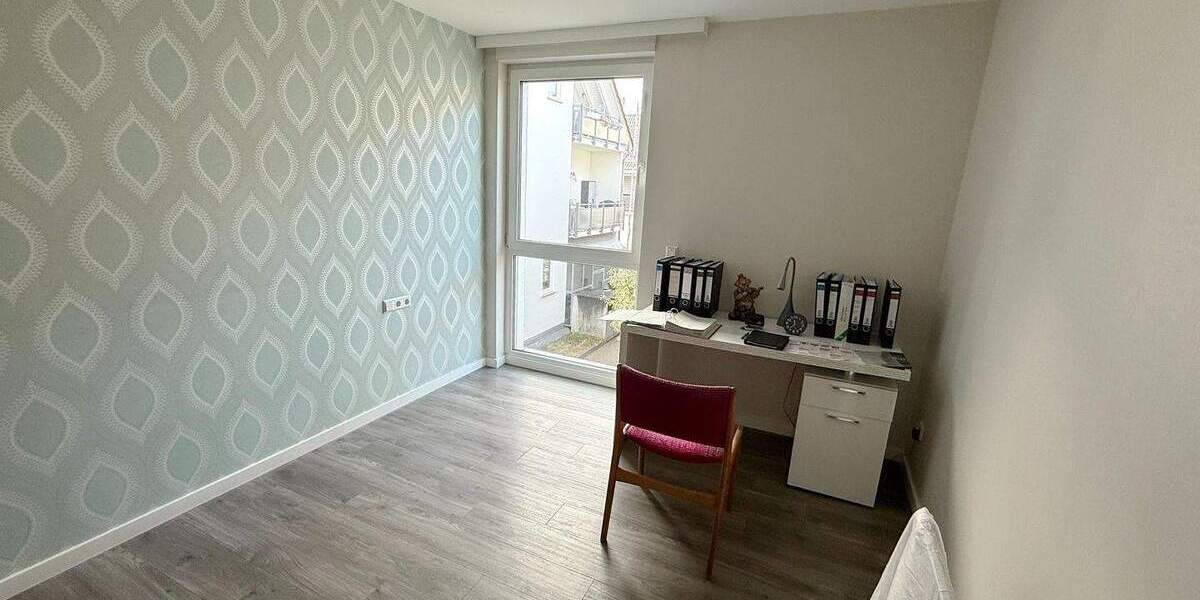 Etagenwohnung Reichenbach an der Fils - 3 Zimmer, 101 m&sup2;, 335.000&euro; | Angebot:25777581