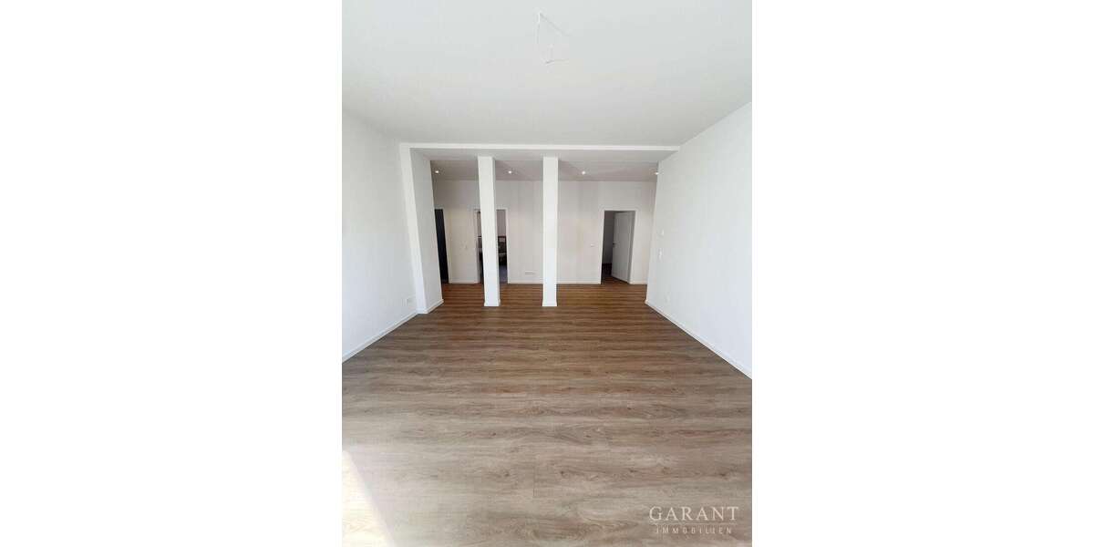 Etagenwohnung Göppingen Bruckwasen - 4 Zimmer, 125 m&sup2;, 1.290&euro; | Angebot:27504210