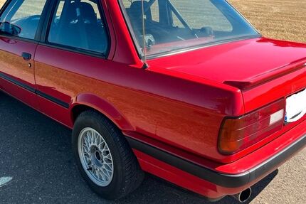 BMW 318 199.300 km 12.990 &euro; Böbingen an der Rems 73560