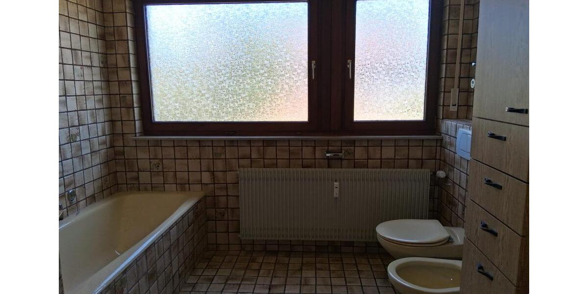Erdgeschoßwohnung Deizisau - 4 Zimmer, 131 m&sup2;, 475.000&euro; | Angebot:26991344