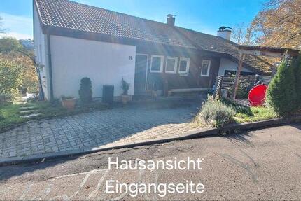 Haus Bad Urach - 7 Zimmer, 192 m&sup2;, 499.000&euro; | Angebot:25338654
