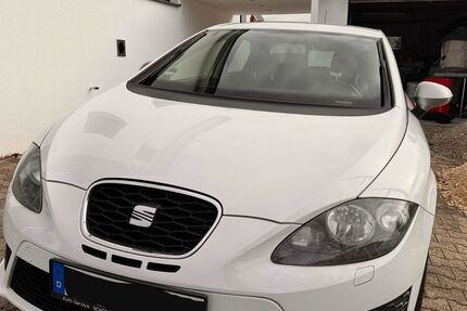 Seat Leon 195.000 km 4.800 &euro; Salach 73084