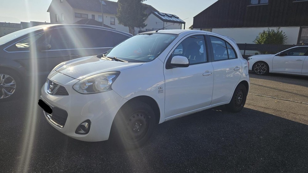 Nissan Micra 158.000 km 3.250 &euro; Salach 73084
