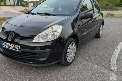 Renault Clio 147.500 km 1.800 &euro; Schwäbisch Gmünd 73525