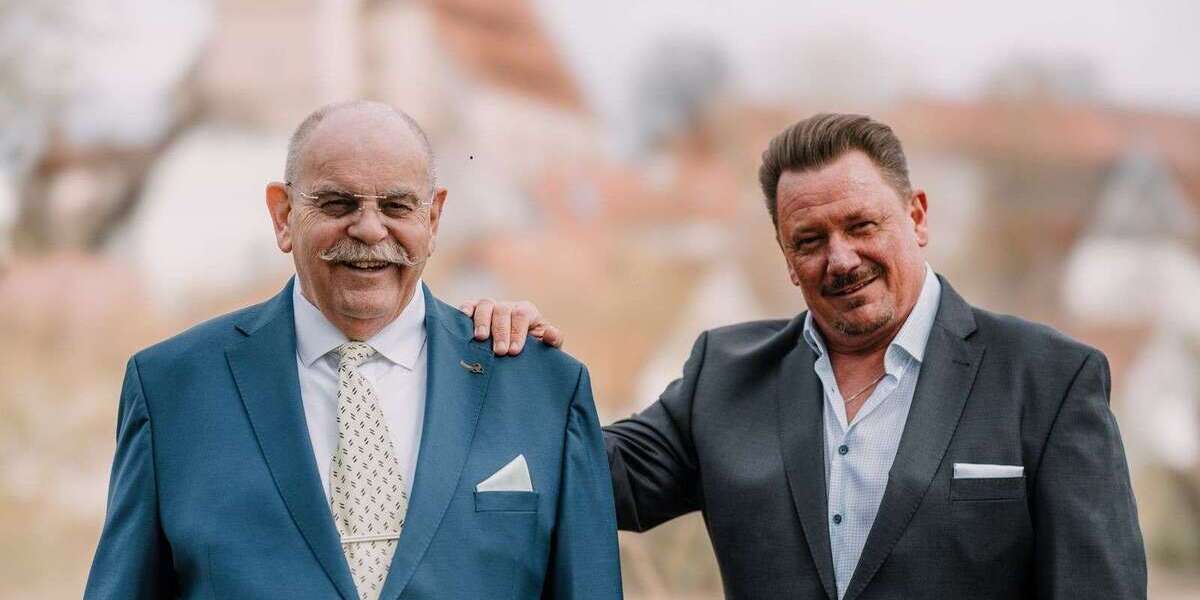 Haus zum Kaufen in Nürtingen 1.335.300 € 230 m² - Einfamilienhaus Nürtingen | Angebot:26066711