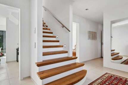 Haus Bad Boll - 6 Zimmer, 286 m&sup2;, 1.250.000&euro; | Angebot:25349565