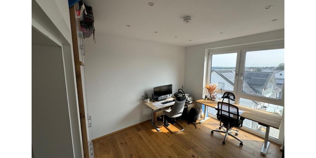 Einfamilienhaus Laichingen - 3.5 Zimmer, 99 m&sup2;, 1.400&euro; | Angebot:25477830