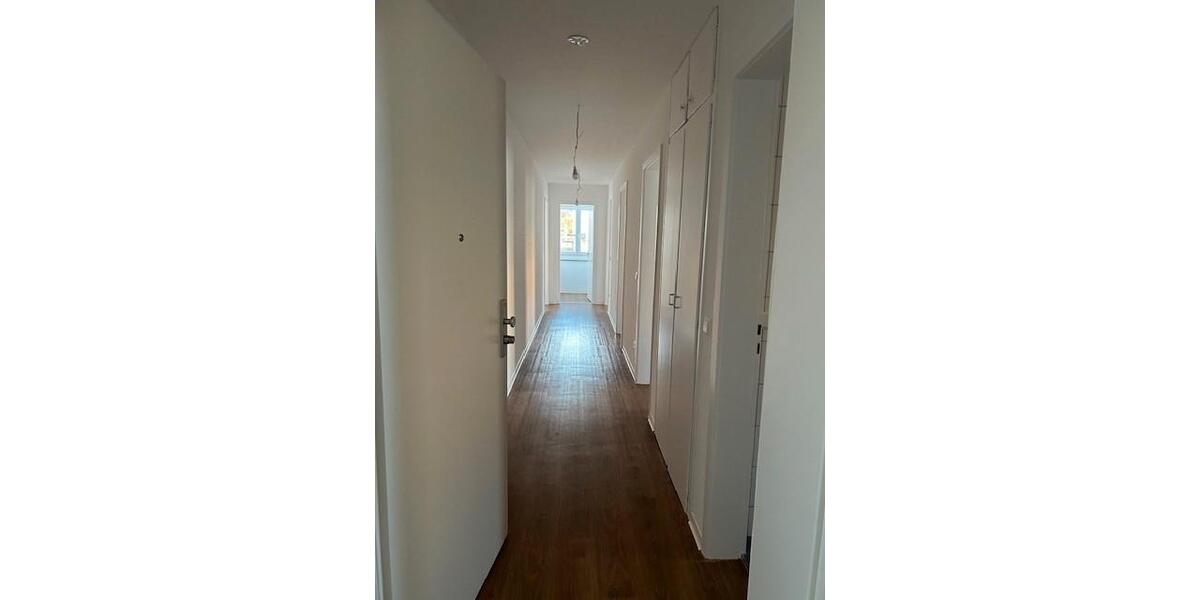 Etagenwohnung Esslingen am Neckar Oberesslingen - 3 Zimmer, 68 m&sup2;, 700&euro; | Angebot:26565326