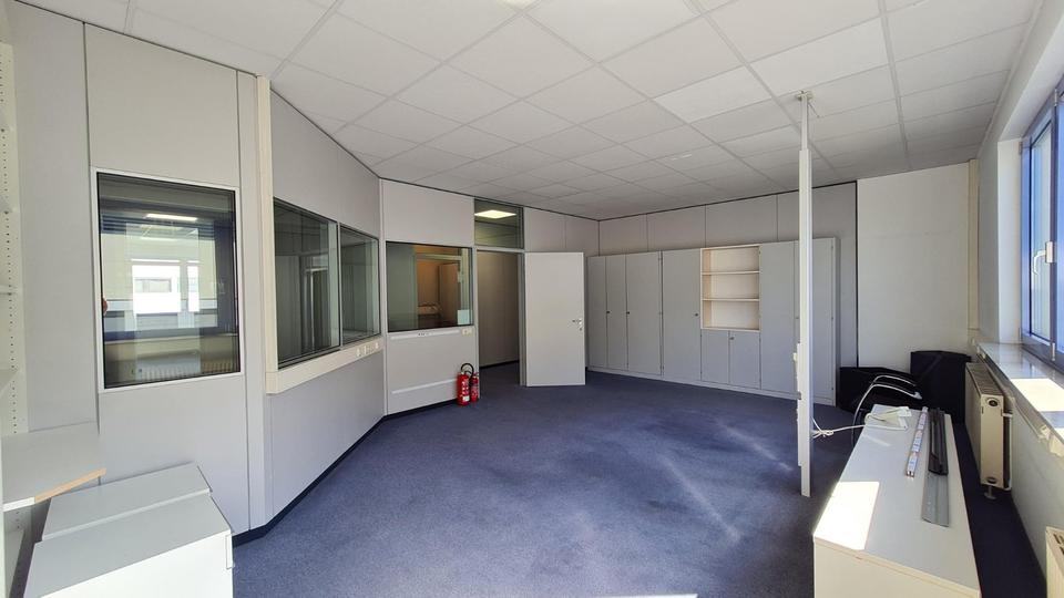 Gewerbeobjekt Esslingen am Neckar Pliensauvorstadt - 1.912&euro; | Angebot:24682667