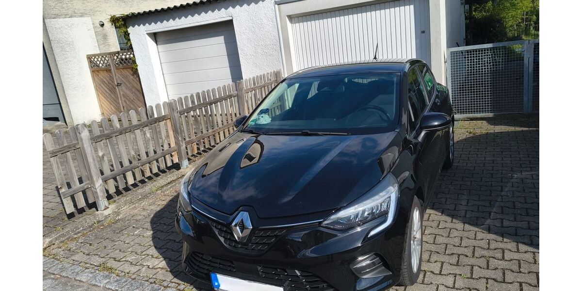 Renault Clio 42.000 km 12.000 &euro; Großbettlingen 72663