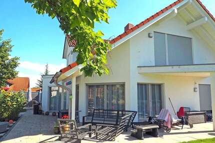 Haus Kirchheim - 6.5 Zimmer, 230 m&sup2;, 1.090.000&euro; | Angebot:20228270