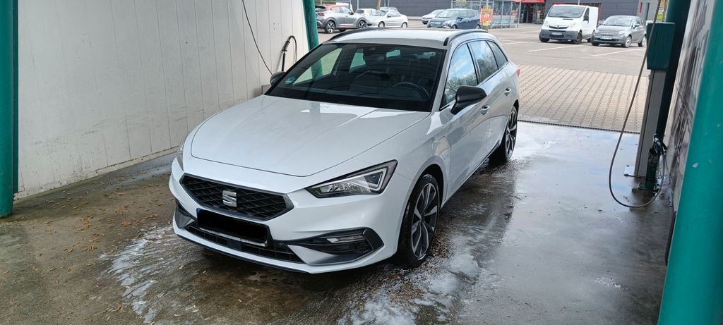 Seat Leon 39.000 km 20.999 &euro; Kirchheim unter Teck 73230