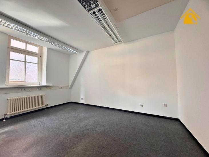 Gewerbeobjekt Schwäbisch Gmünd - 2.100&euro; | Angebot:22265421