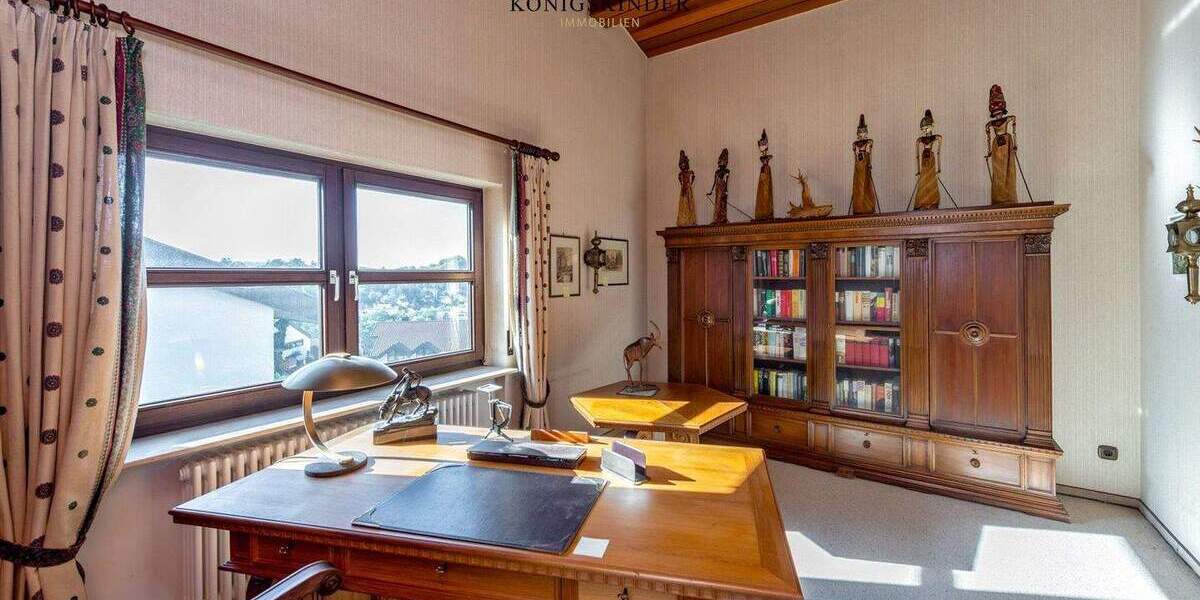 Einfamilienhaus Schorndorf - 7 Zimmer, 240 m&sup2;, 980.000&euro; | Angebot:25731507