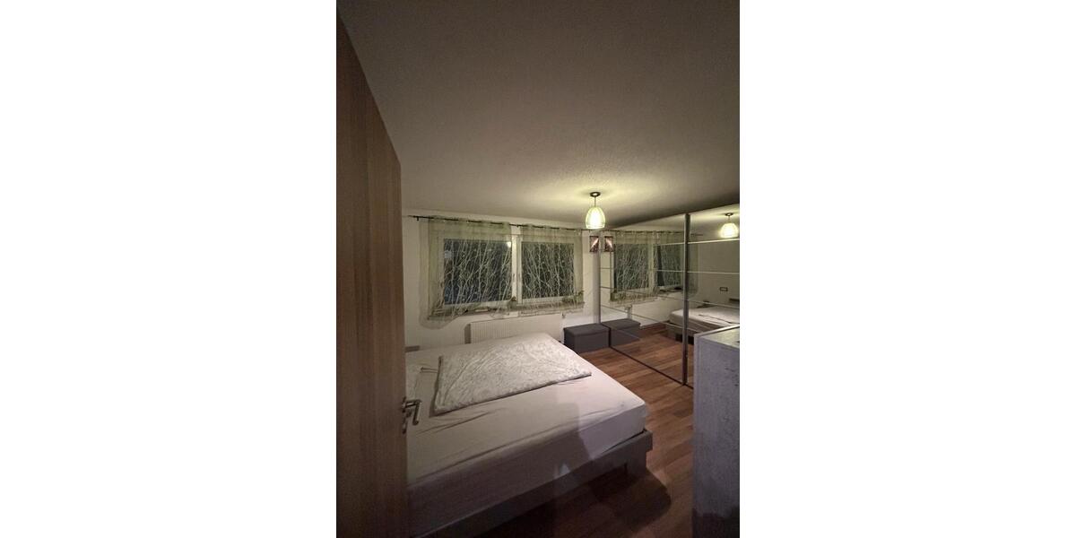 Doppelhaushälfte Laichingen - 5 Zimmer, 130 m&sup2;, 450.000&euro; | Angebot:24479377