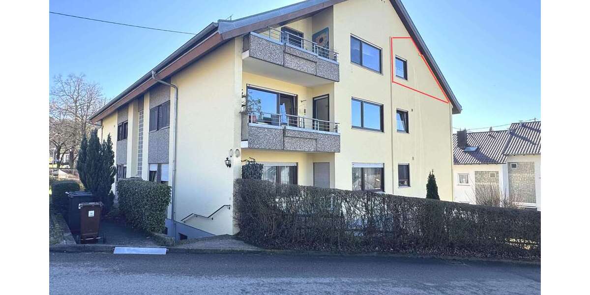 Etagenwohnung Frickenhausen - 4 Zimmer, 104 m&sup2;, 298.000&euro; | Angebot:25704145